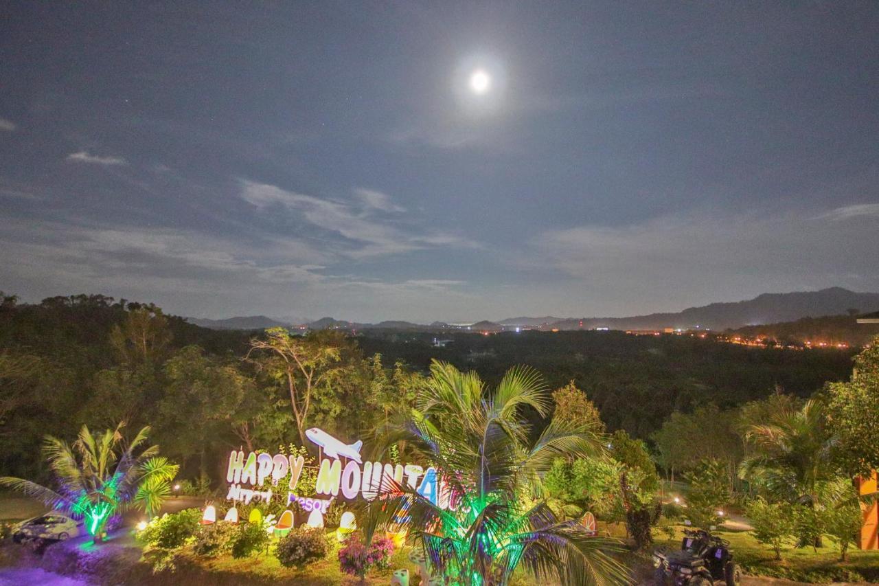 Happy Mountain Airport Resort Nai Yang Luaran gambar